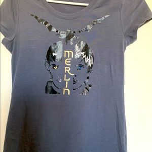 Merlin Grey Tee Shirt Medium size 7-9